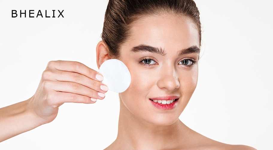 What is Face Toner Used For and How to Use It Correctly
